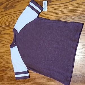 Old Navy NWT Shirt - Size 4T